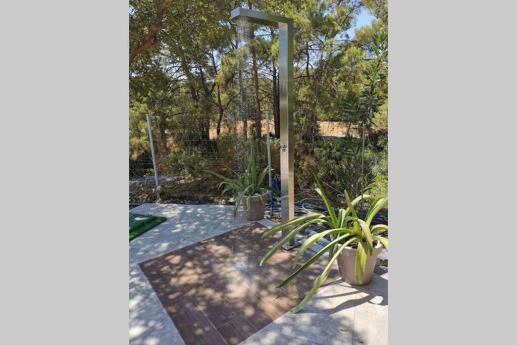 Fiore Di Rodi - Private Pool, Jacuzzi And Barbecue เอียลิซอส ภายนอก รูปภาพ